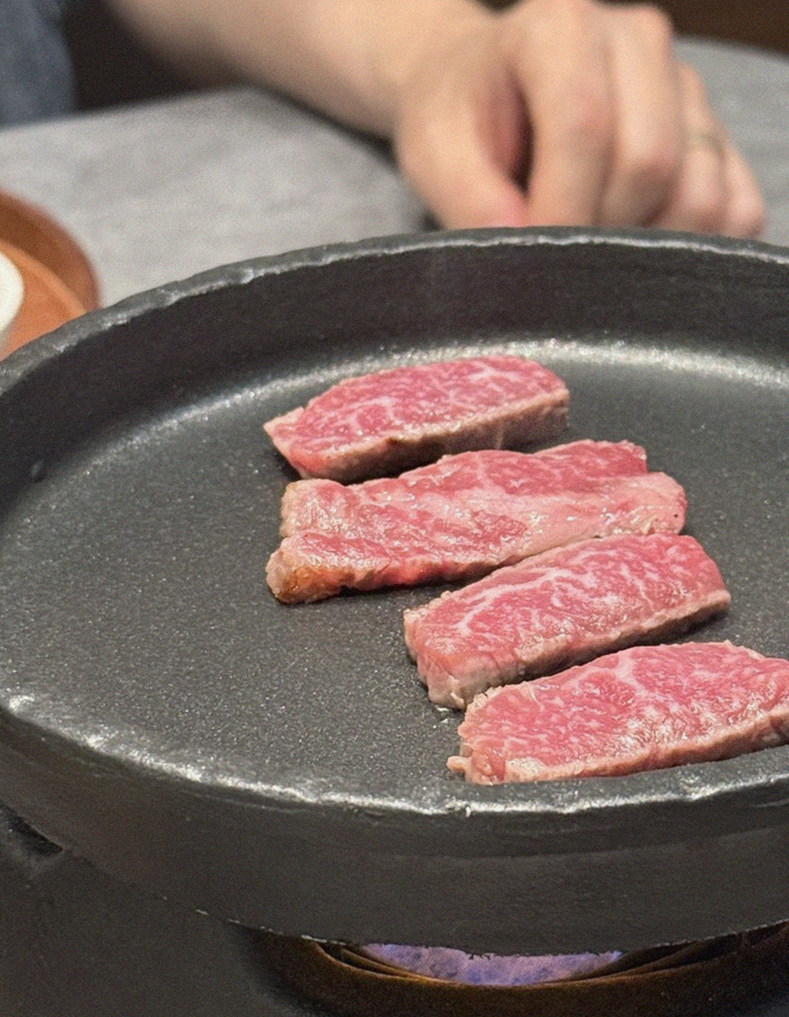고우가 역삼점 강남 · 강남역 가족외식 · 비장탄 그릴 위에서 익어가는 한우