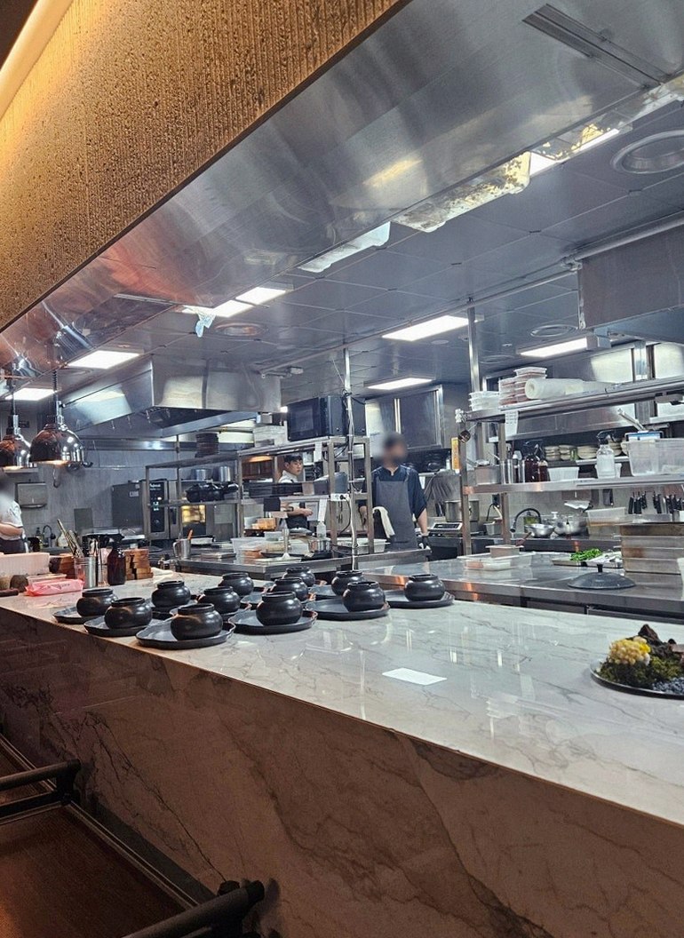고우가 역삼점 강남 · 강남역 가족외식 · 한 상 가득 차려진 한우 오마카세 코스