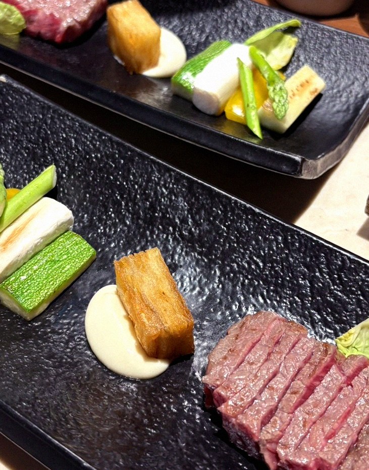 WOOARA Yeouido · a plated course of Hanwoo beef