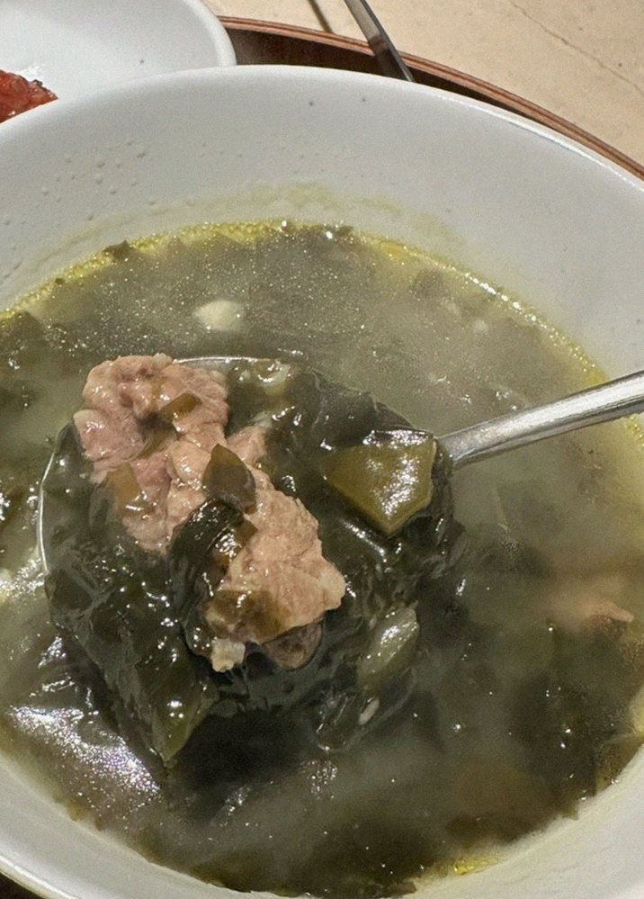 WOOARA Yeouido · a warm soup to finish the course