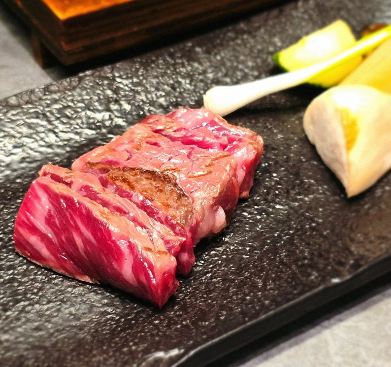 WOOHANA Yeouido · premium marbled Hanwoo beef presented before grilling