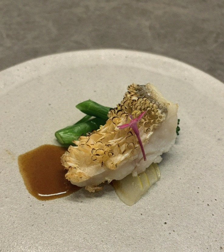 고우가 여의도점 · IFC몰 맛집 · 한 접시씩 정성껏 플레이팅된 한우 코스 요리