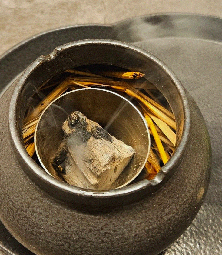 GOWOOGA Yeouido · Hanwoo beef grilling over binchotan charcoal