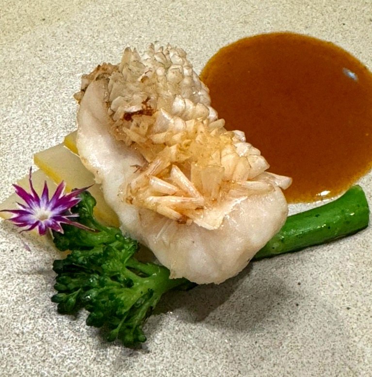 GOWOOGA Gwanghwamun · seafood course served alongside the beef