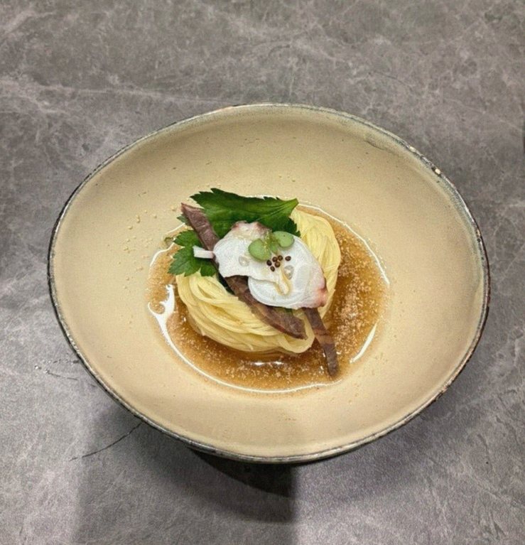 GOWOOGA Gwanghwamun · fresh Hanwoo beef tartare (yukhoe)