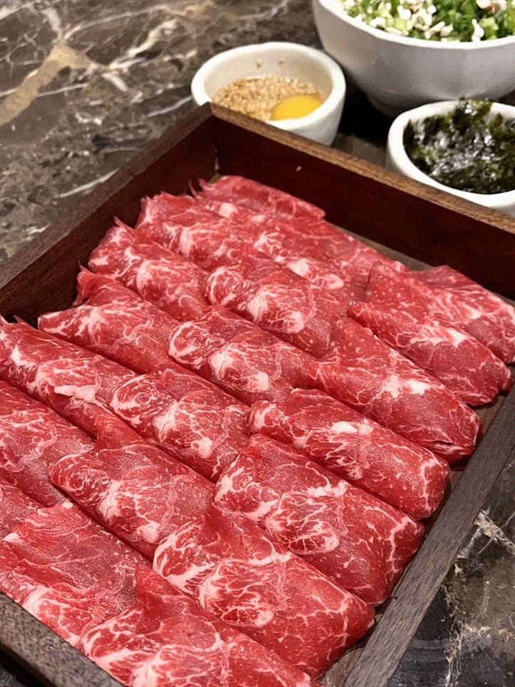 대보정 시청역점 · 시청역 점심맛집 · 마블링이 살아있는 프리미엄 한우 쇼잉