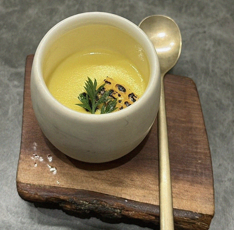 GOWOOGA Gwanghwamun · a warm soup to finish the course