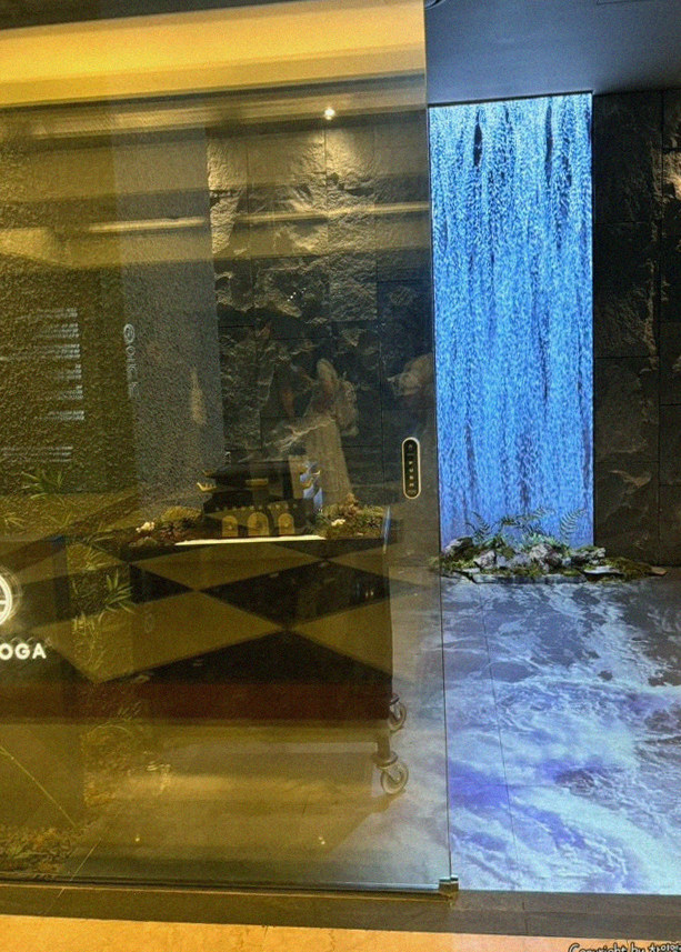 GOWOOGA Gwanghwamun · the signature Hanwoo showing — marbled beef cuts and caviar presented in a display chest