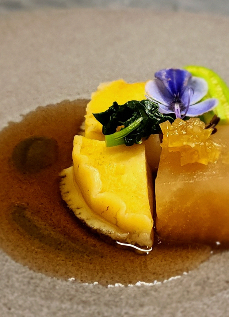 WOOHANA Yeouido · a plated course of Hanwoo beef
