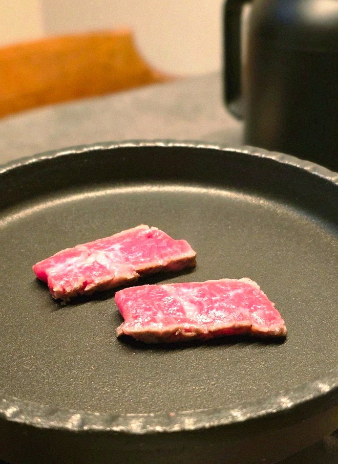 고우가 여의도점 · 마곡 상견례 · 마블링이 살아있는 프리미엄 한우 쇼잉