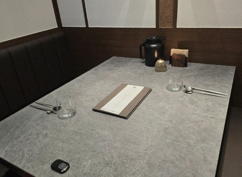 우하나 여의도점 · 전 좌석 프라이빗 룸 내부 분위기